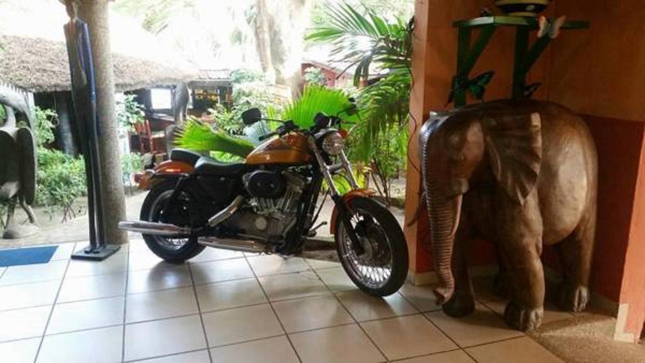 Hotel Napoleon Lagune Lome Luaran gambar